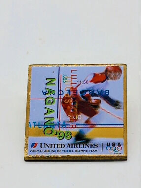 Vintage 1998 Nagano Olympics United Airlines Hockey Lapel Pin Aminco